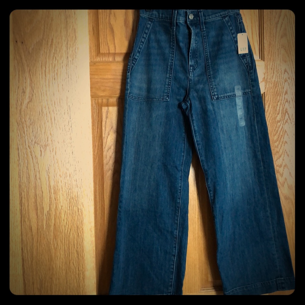 NWT Gap high rise jeans. Sz 0